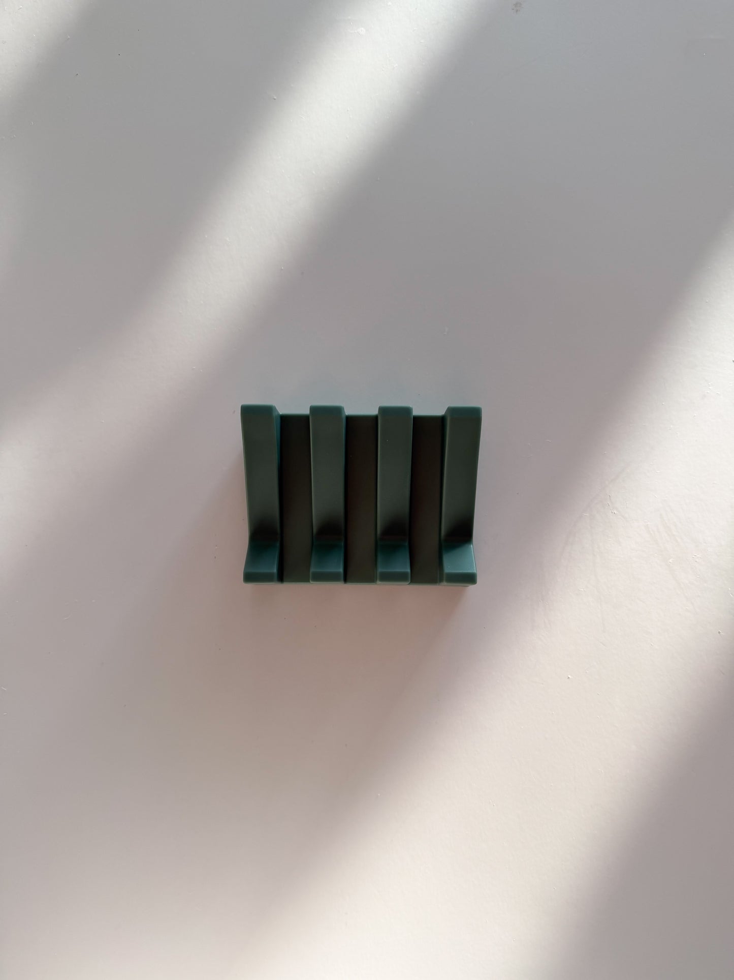Self-Draining Silicone Soap Dish
