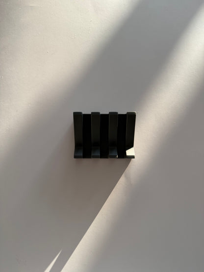 Self-Draining Silicone Soap Dish